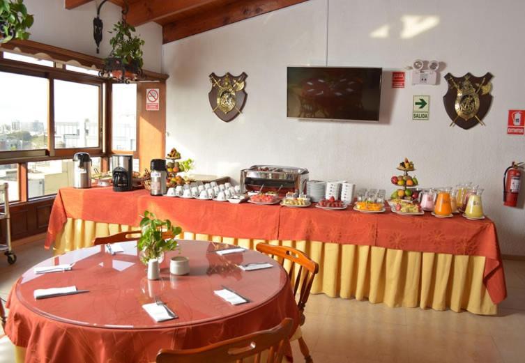 Hotel El Marques Лима Екстериор снимка